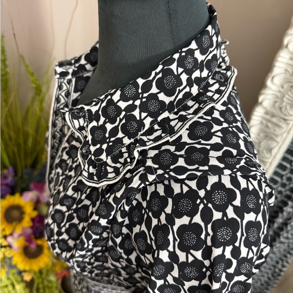 Max Studio Black and White Printed Midi Shirt Dress - Picture 9 of 14